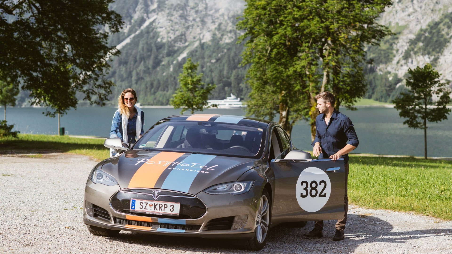 Tesla Elektroautos im Posthotel Achenkirch